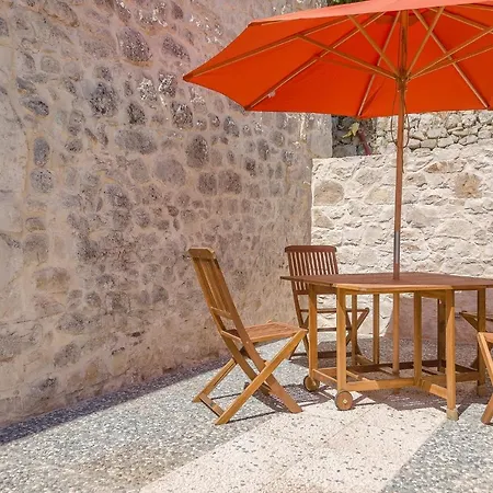 Vivere Gli Iblei - Maison En Plain Air Lodge *