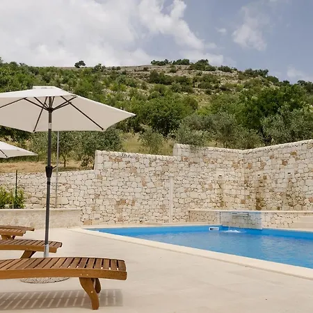 Vivere Gli Iblei - Maison En Plain Air Lodge
